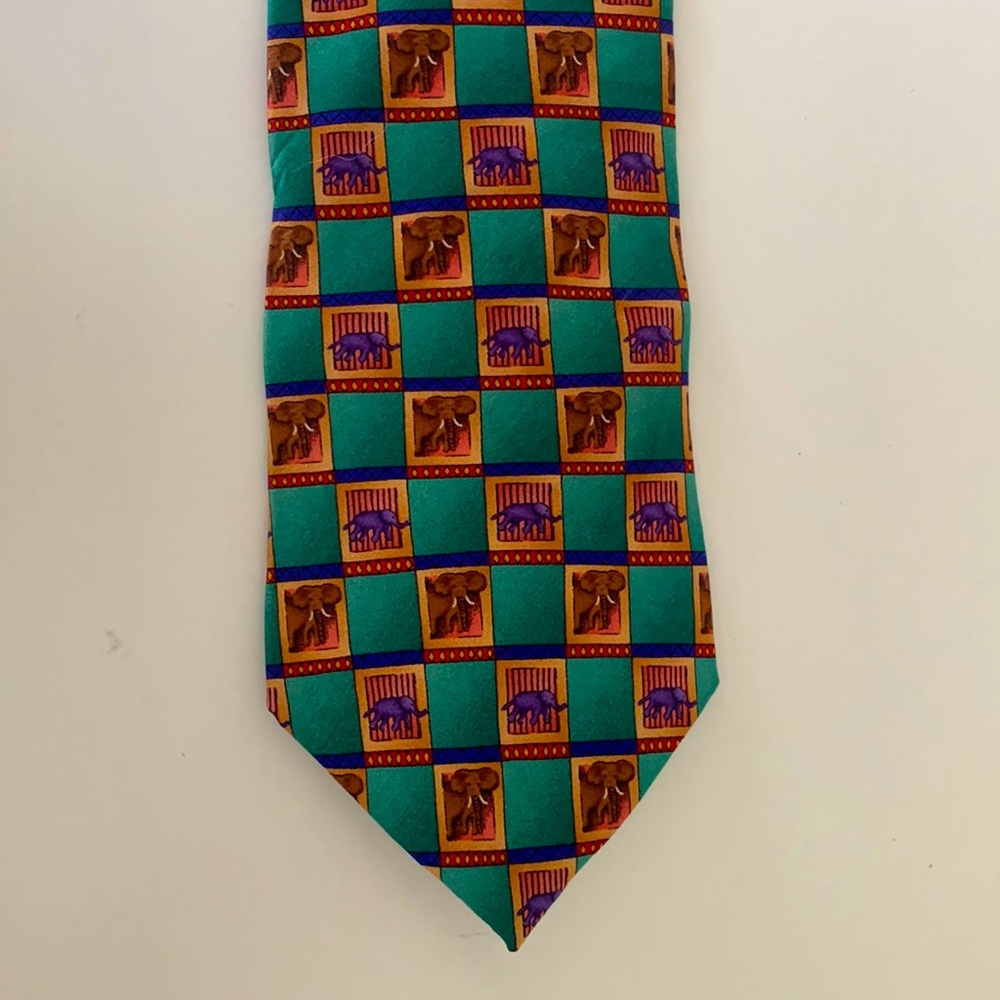 Elephant Tie. Jim Valvano